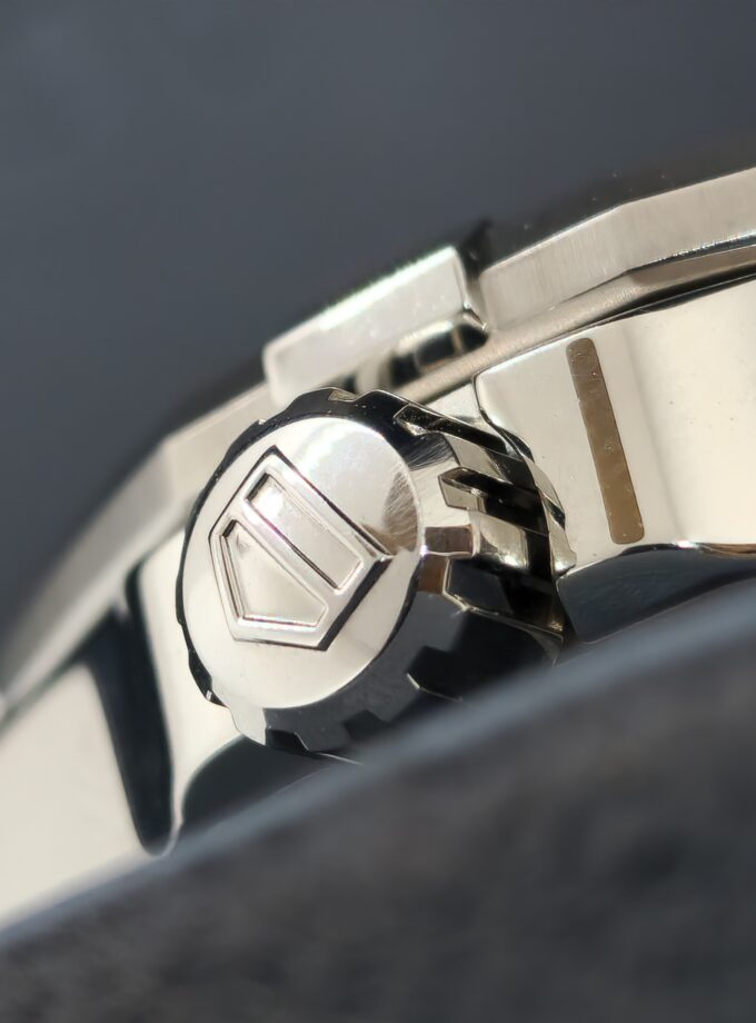 TAG Heuer Aquaracer 300M