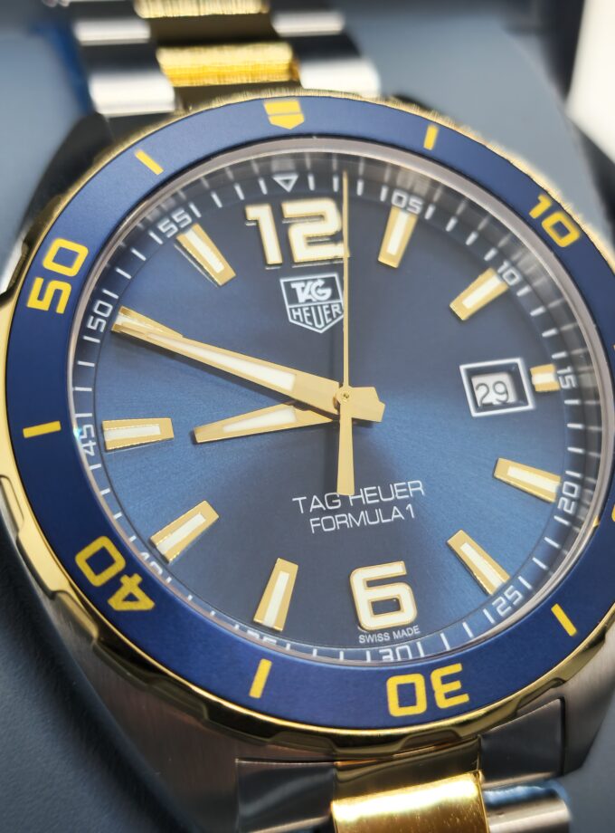 TAG Heuer Formula 1 Quartz