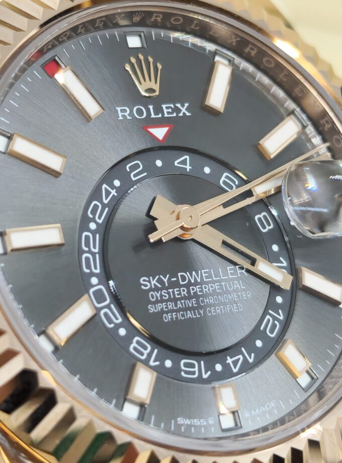 Rolex Sky-Dweller 326935