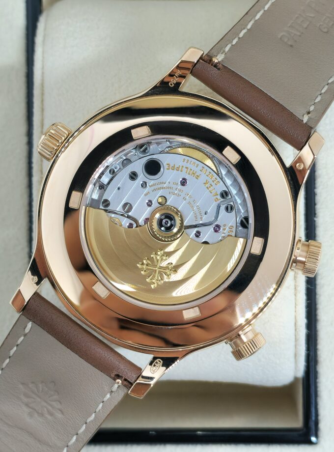 Patek Philippe Calatrava 5524R-001