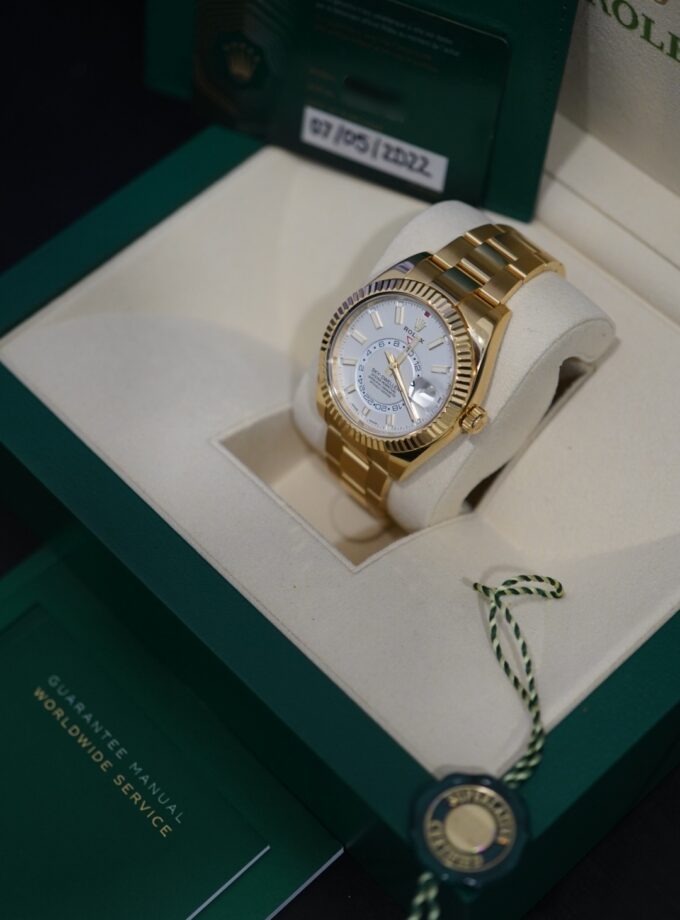 Rolex Sky-Dweller 326938