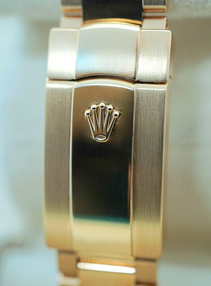 Rolex Sky-Dweller 326938