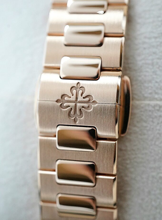 Patek Philippe Nautilus 7010/1R