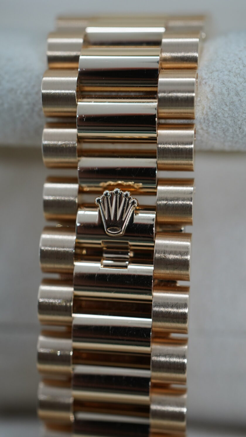 Rolex Day-Date 40 228238 - Image 6