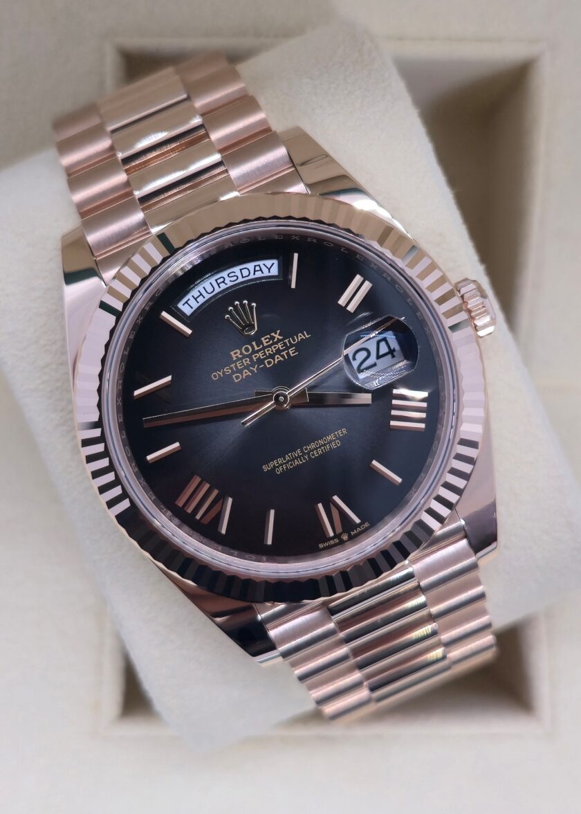 Rolex Day-Date 40 228235