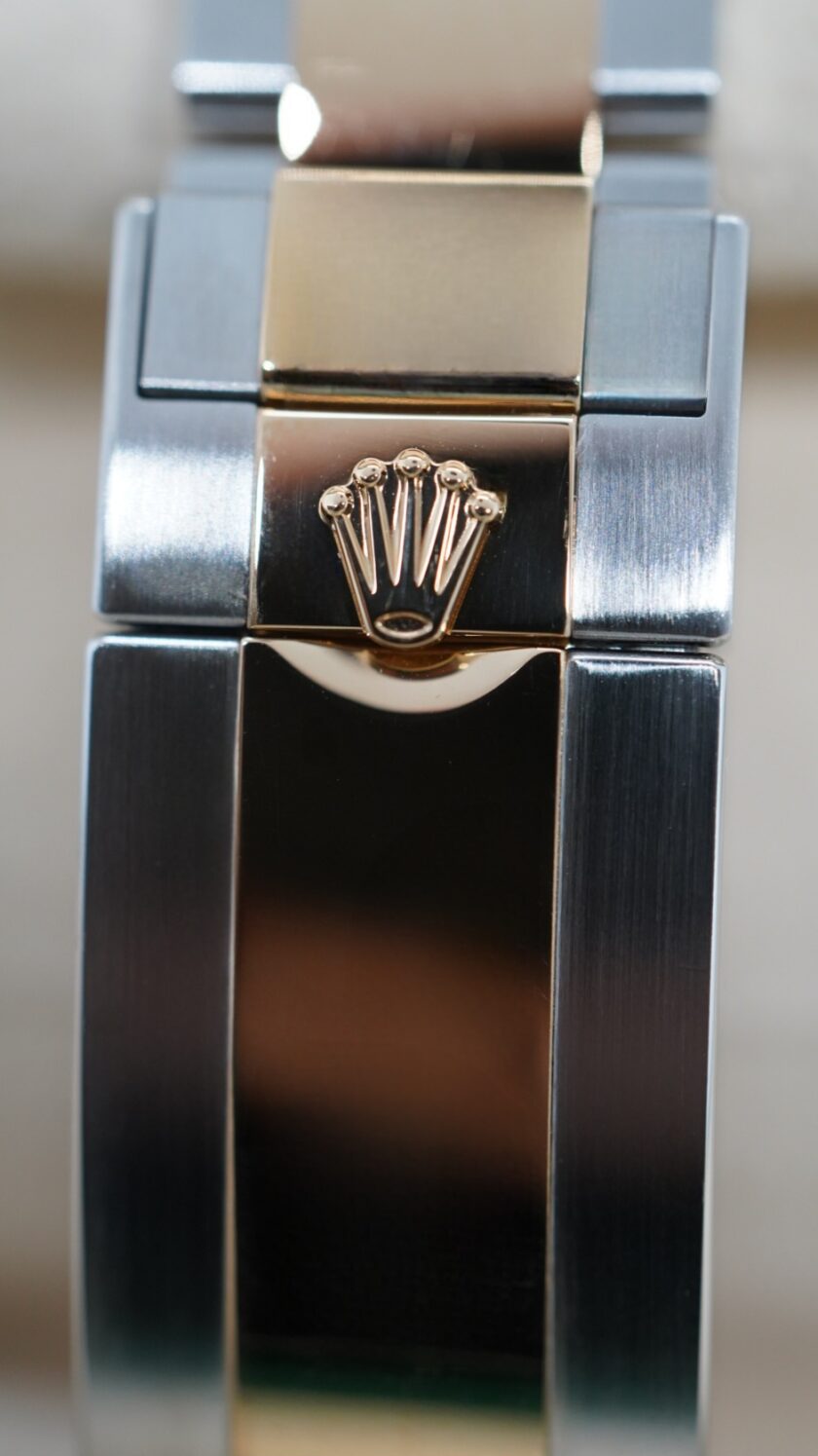 Rolex Submariner Date 116613LB - Image 6