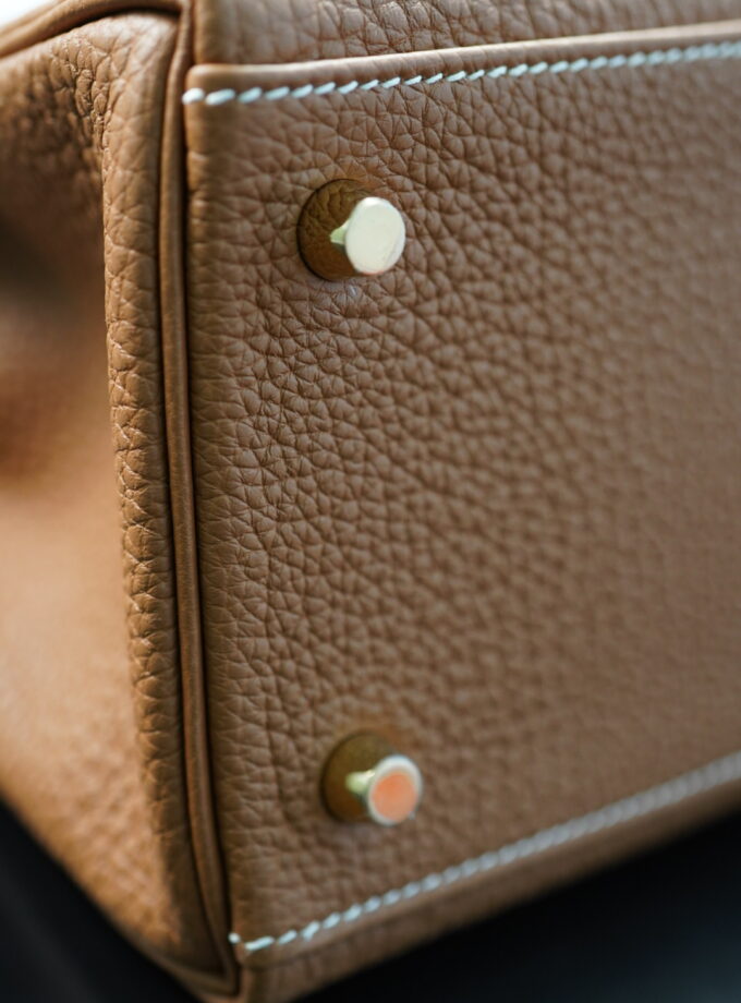 Hermès Kelly KELLY 32 WITH GOLD HARDWARE