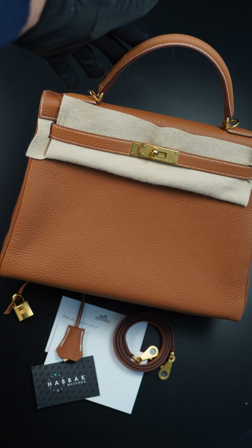 Hermès Kelly KELLY 32 WITH GOLD HARDWARE - Image 3