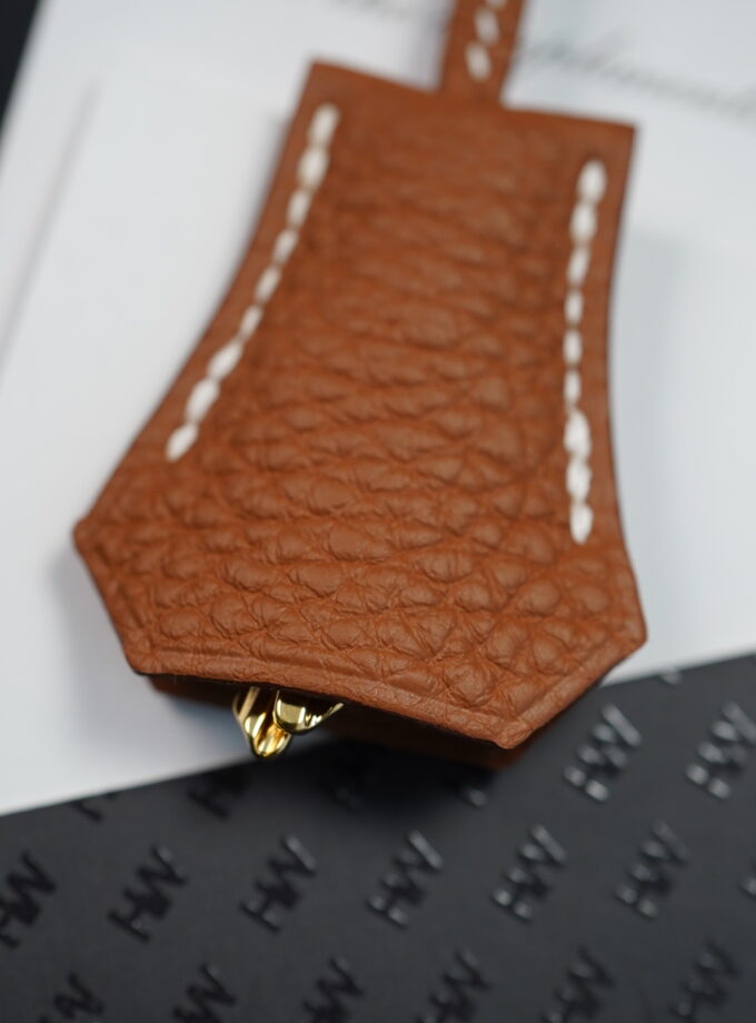 Hermès Kelly KELLY 32 WITH GOLD HARDWARE