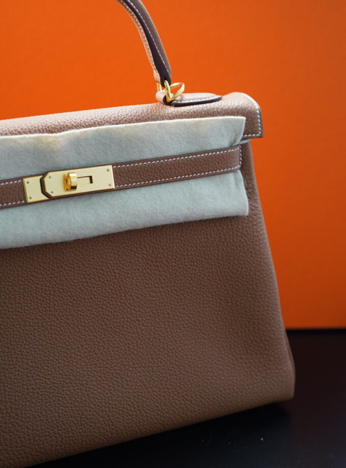 Hermès Kelly KELLY 32 WITH GOLD HARDWARE