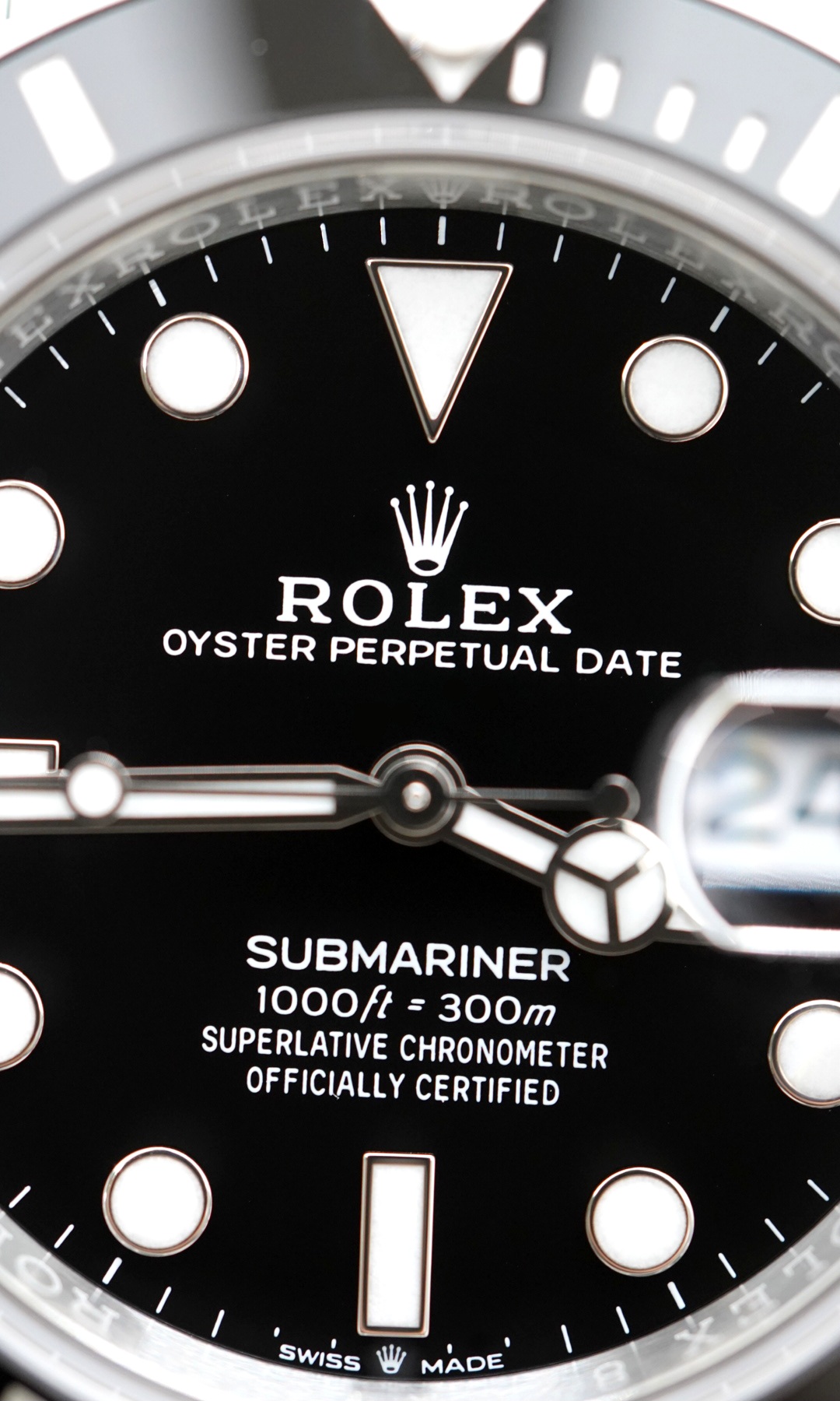 Rolex Submariner Date 126610LN - Image 2