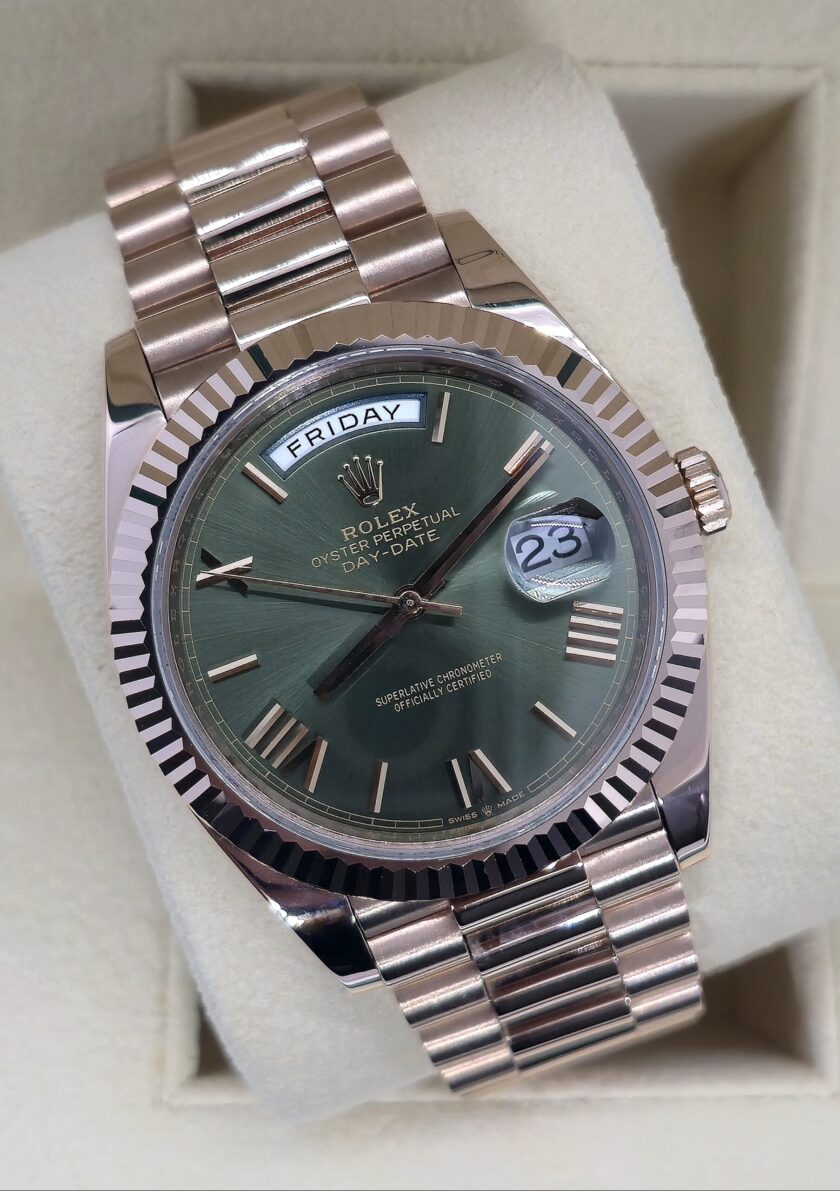 Rolex Day-Date 40 228235