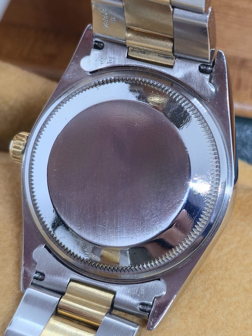 Rolex Oyster Perpetual Date 15223 - Image 5