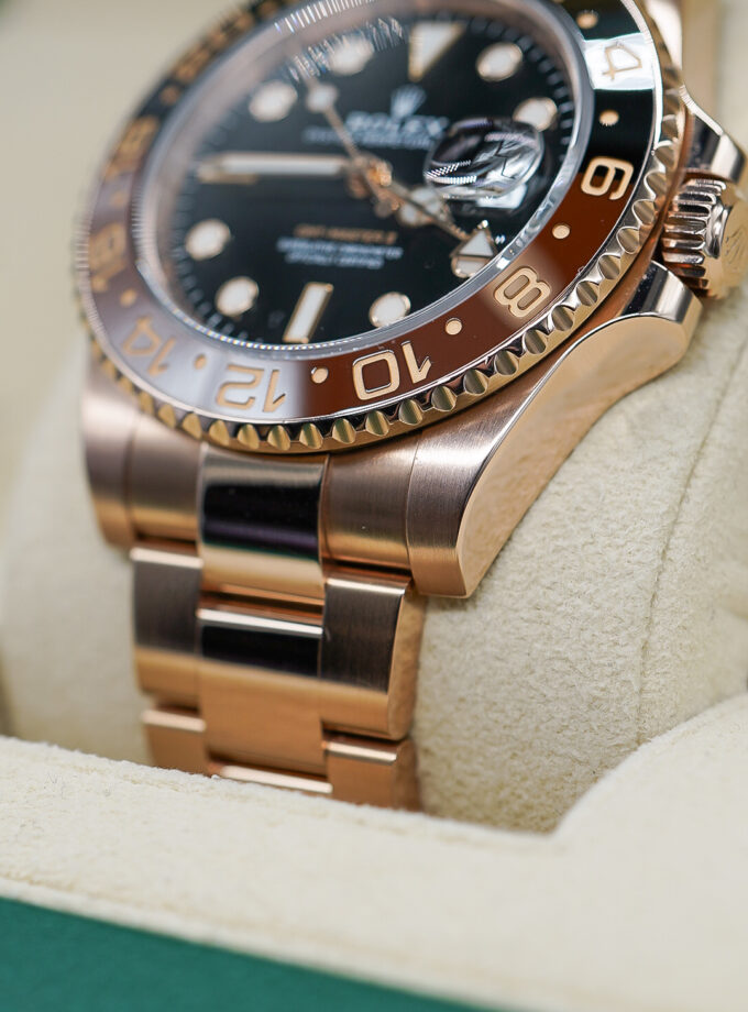 Rolex GMT-Master II 126715CHNR