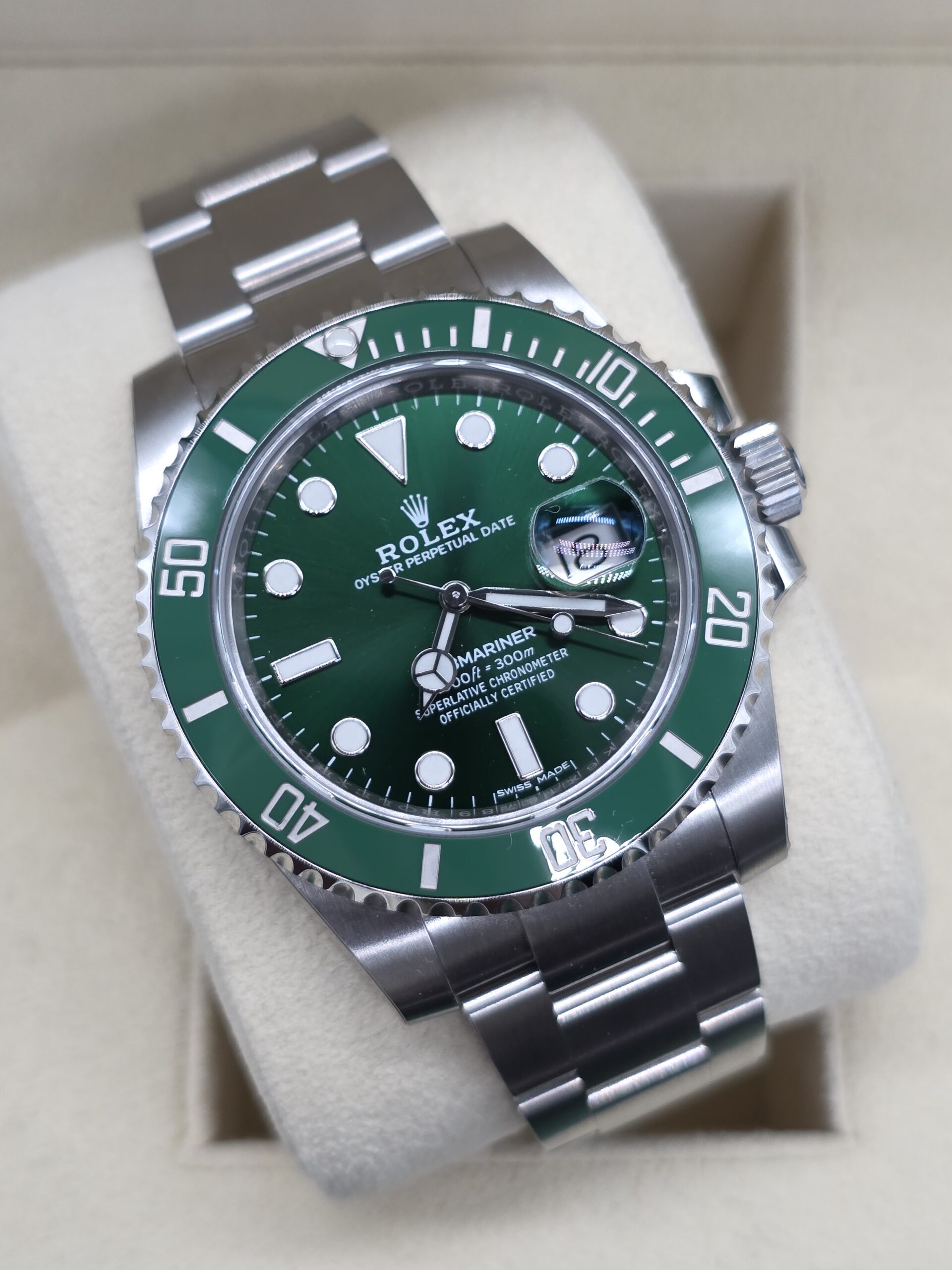 Rolex Submariner Date 116610LV