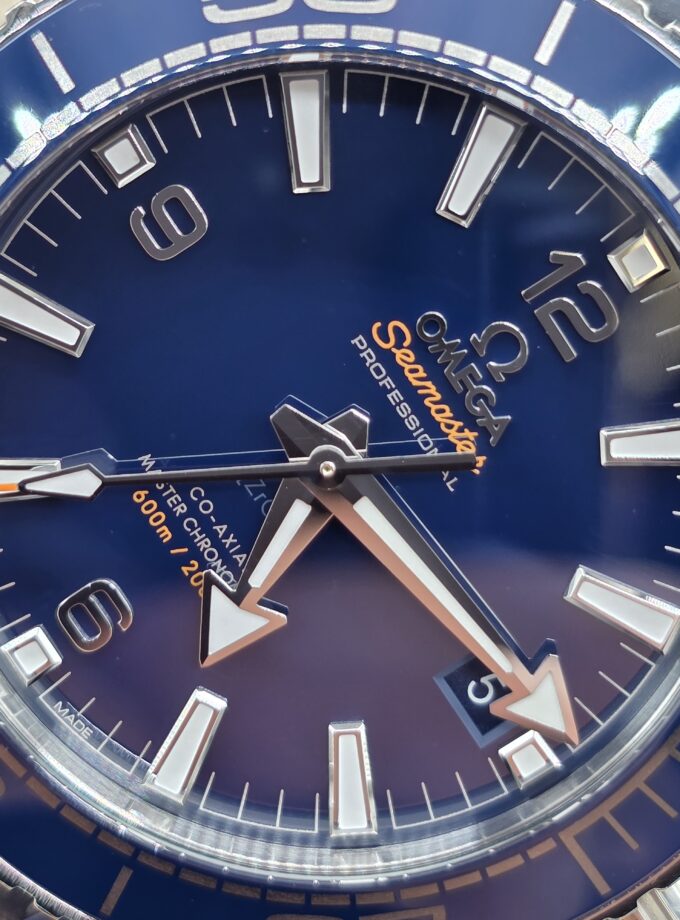 Omega Seamaster Planet Ocean 600M 215.33.44.21.03.001