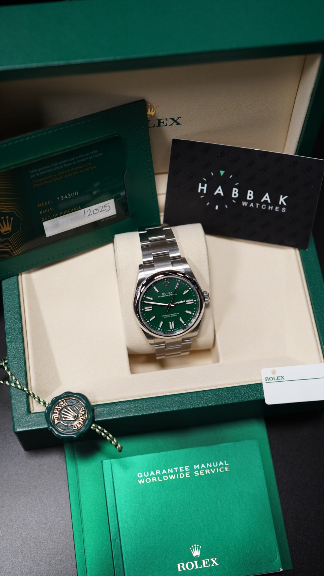 Rolex Oyster Perpetual 134300 - Image 3