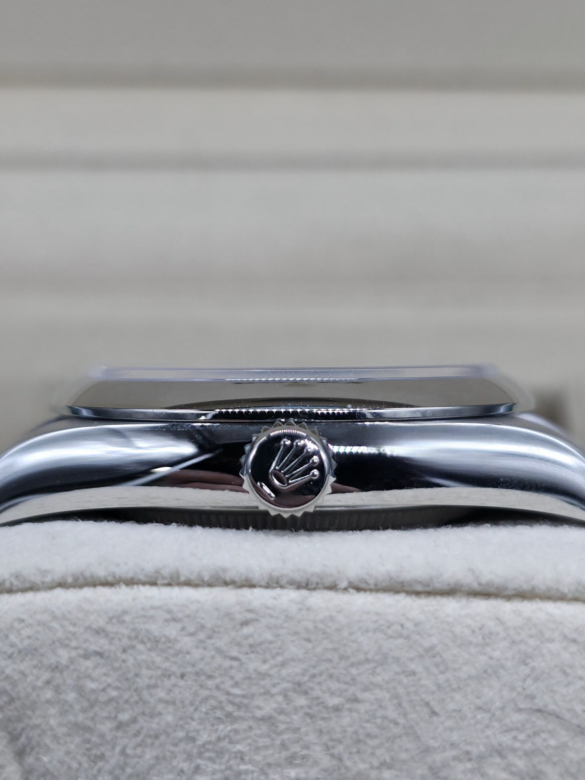 Rolex Oyster Perpetual 36 126000 Tiffany - Image 4