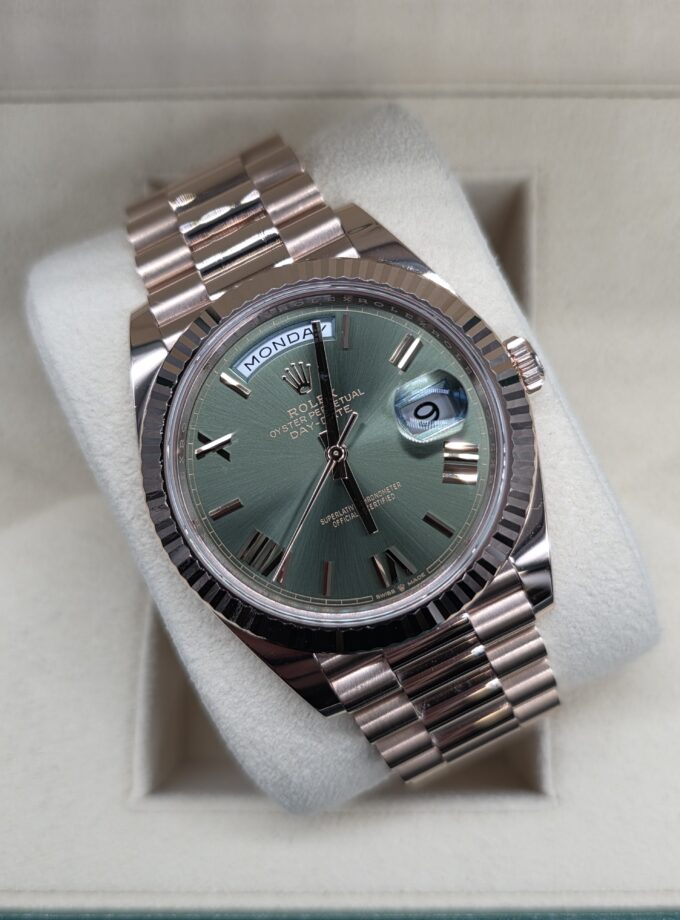 Rolex Day-Date 40 228235