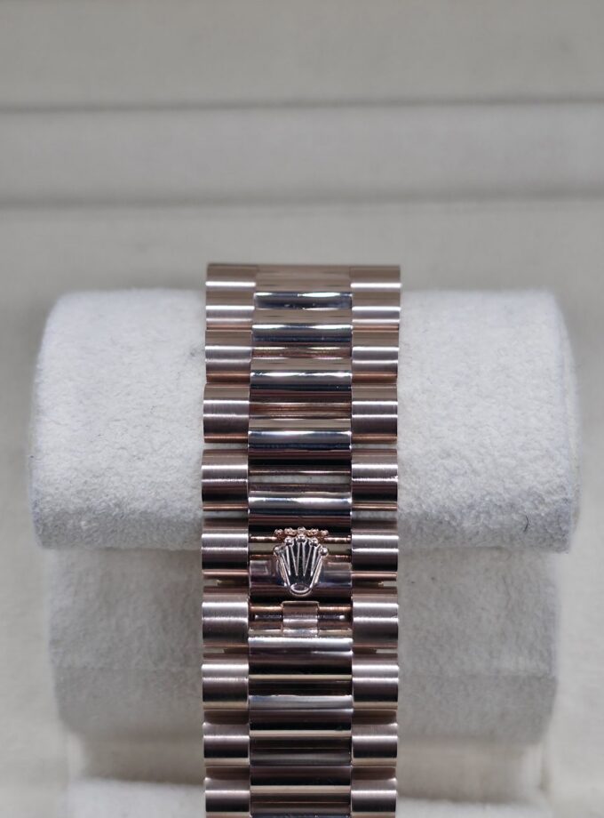 Rolex Day-Date 40 228235