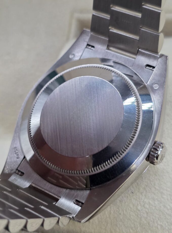 Rolex Day-Date 40 228239