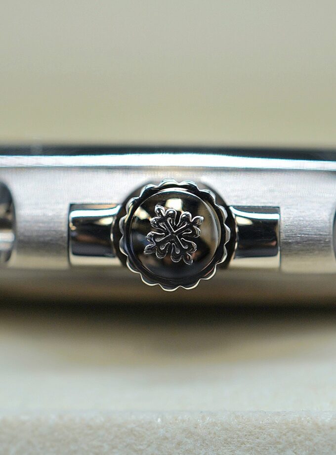 Patek Philippe Nautilus 5811/1G