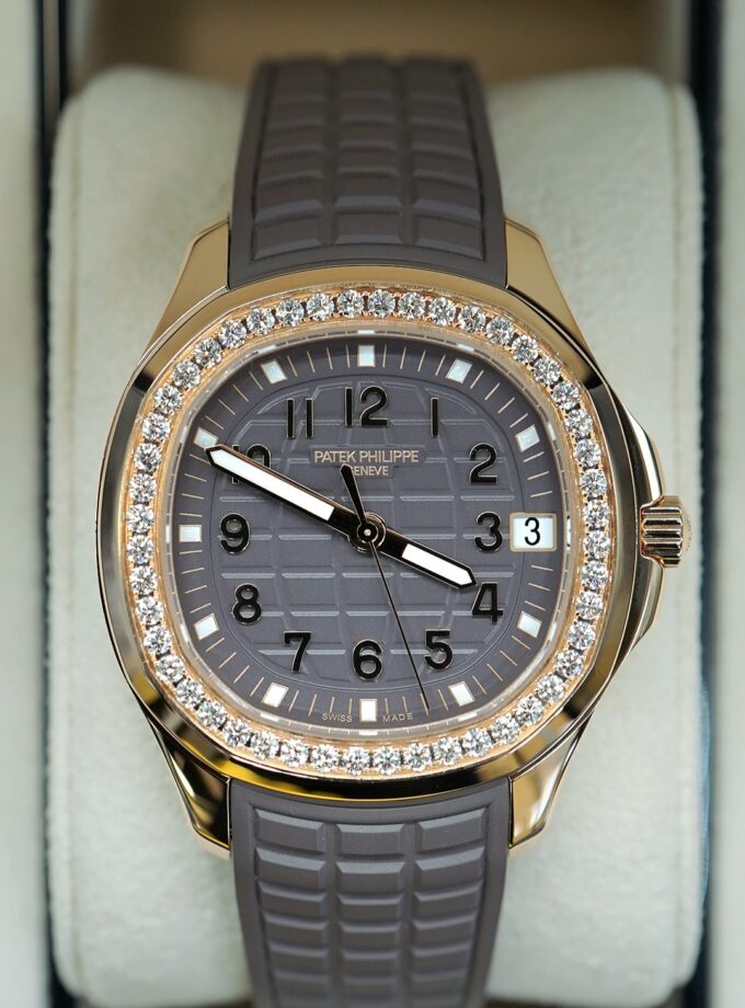 Patek Philippe Aquanaut 5268/200R-010