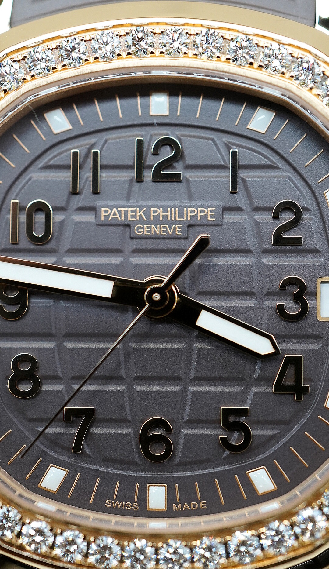 Patek Philippe Aquanaut 5268/200R-010 - Image 2