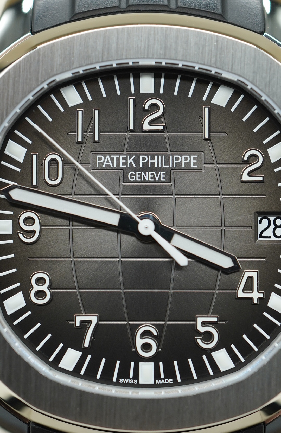 Patek Philippe Aquanaut 5167A - Image 2