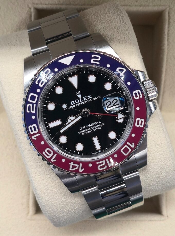 Rolex GMT-Master II 126710BLRO