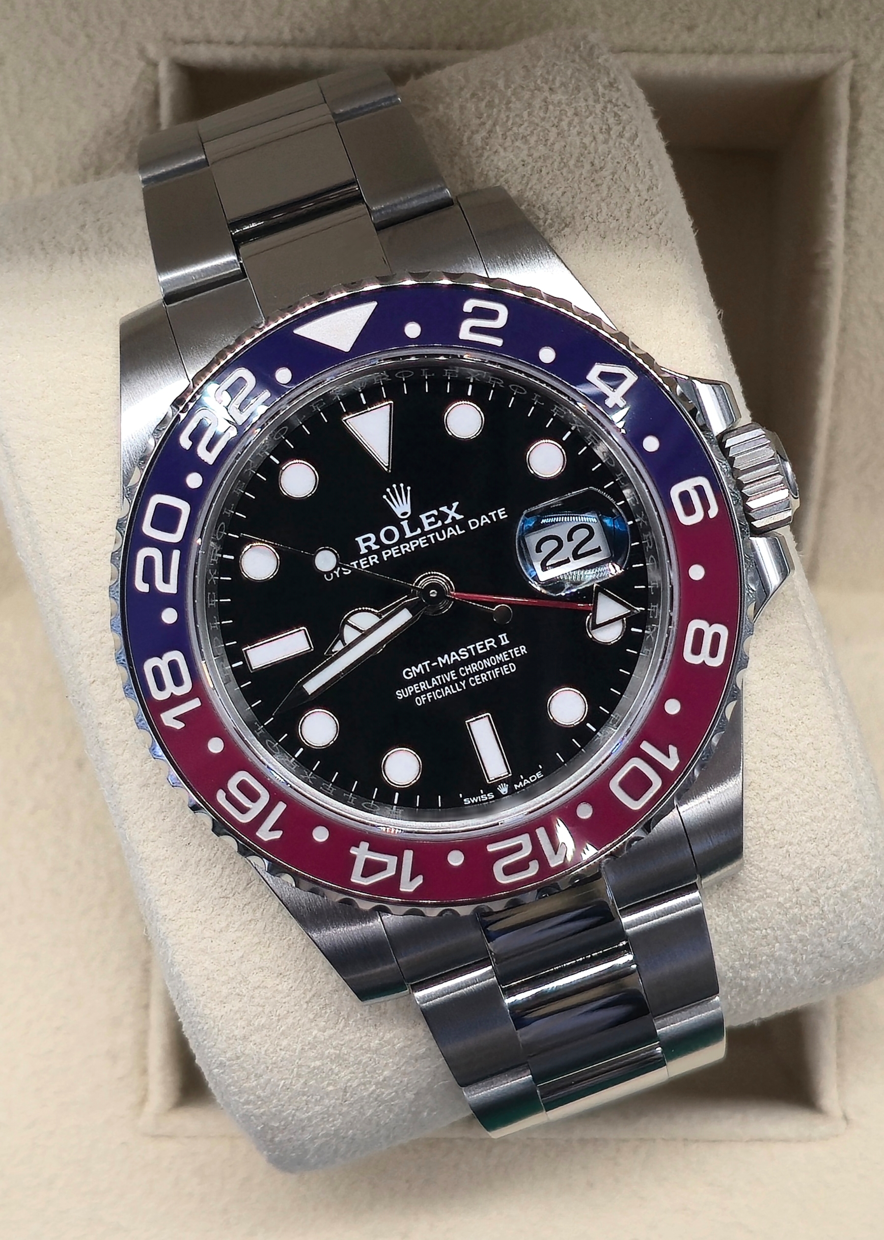 Rolex GMT-Master II 126710BLRO