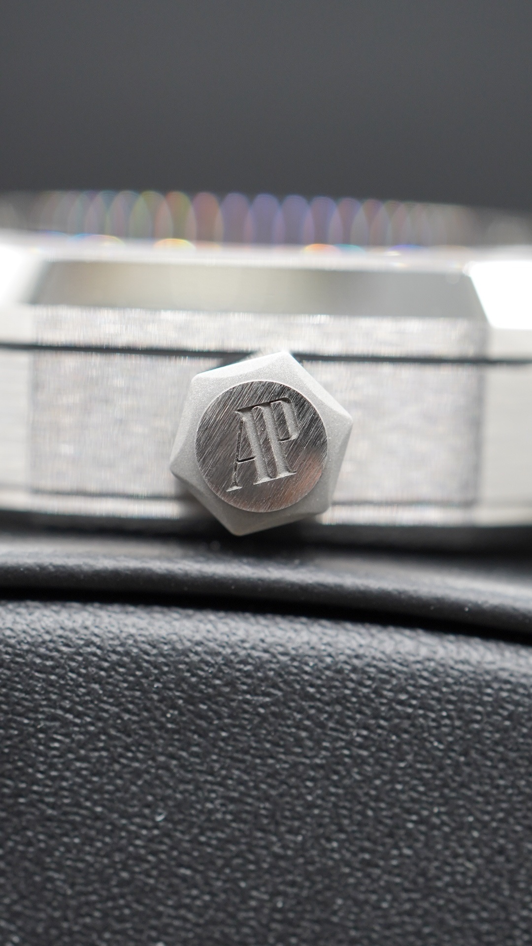 Audemars Piguet Royal Oak 15500ST - Image 4