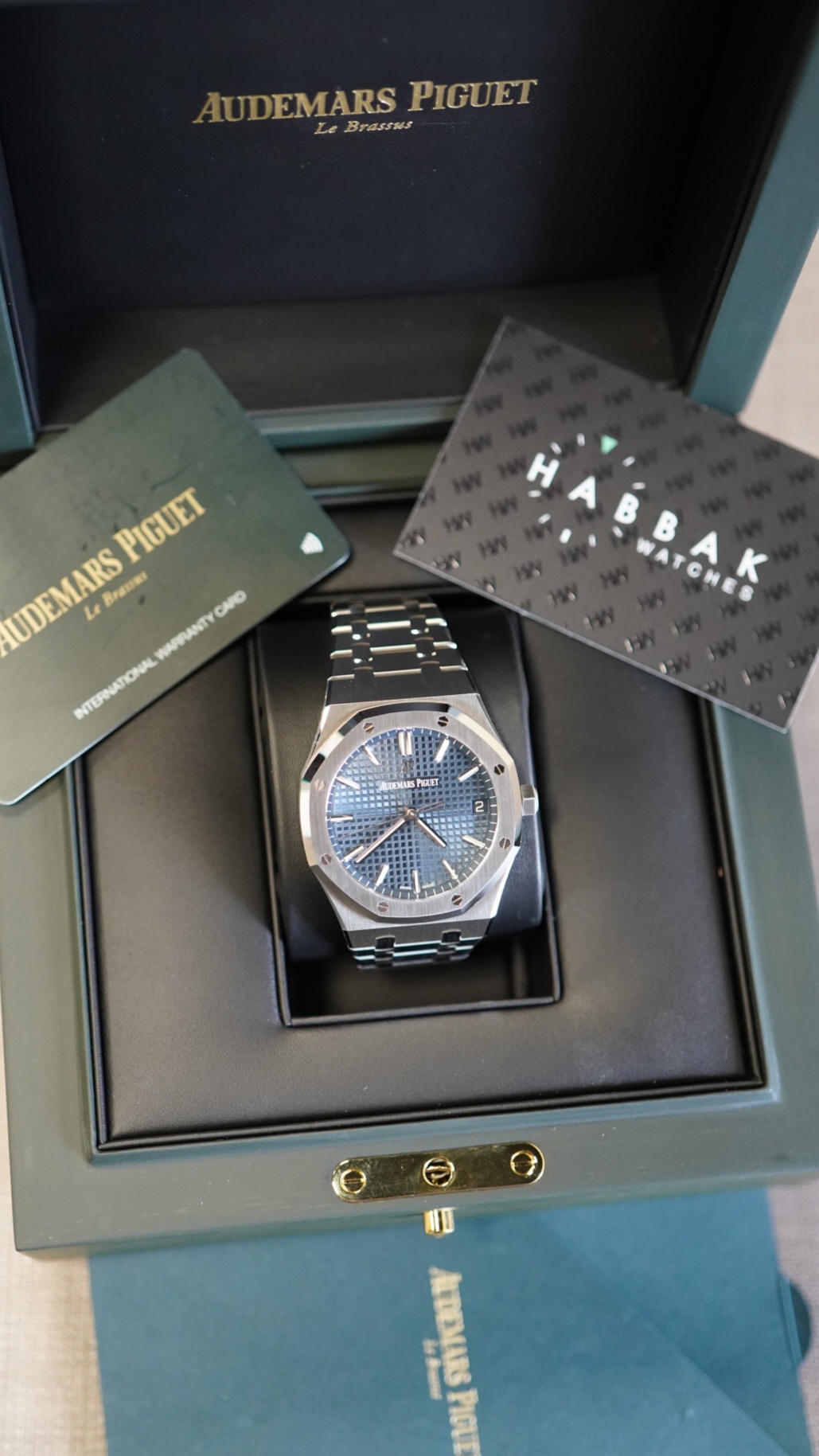 Audemars Piguet Royal Oak 15500ST - Image 3