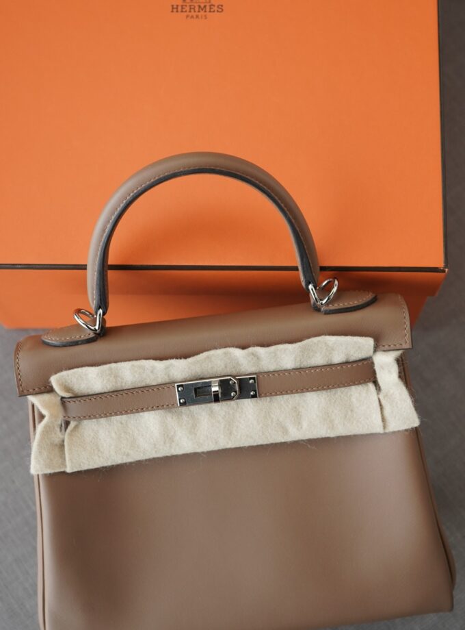 Hermes Kelly 25 Alezan / Beige Marfa Swift