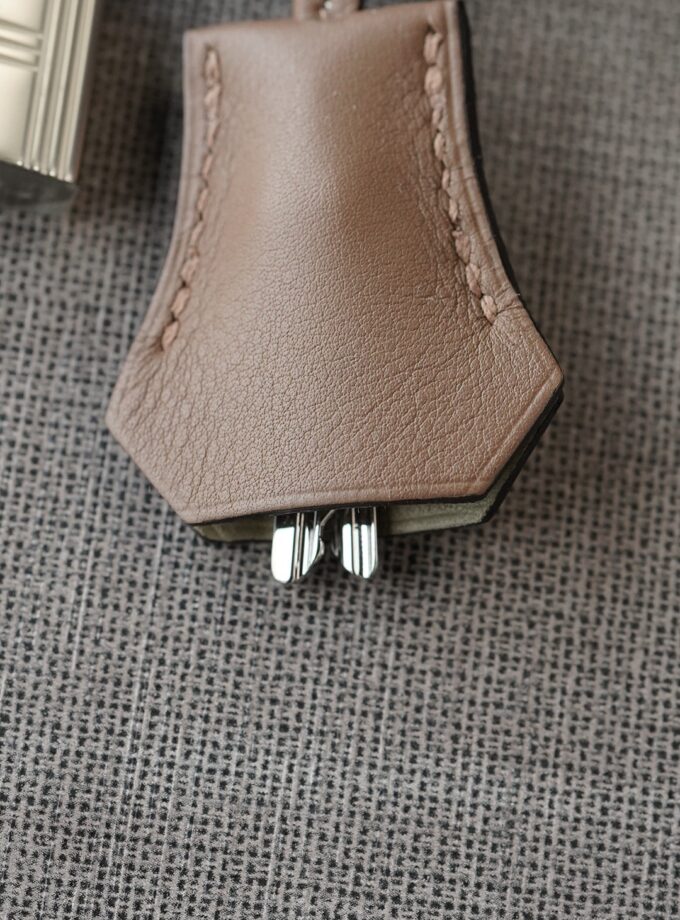 Hermes Kelly 25 Alezan / Beige Marfa Swift