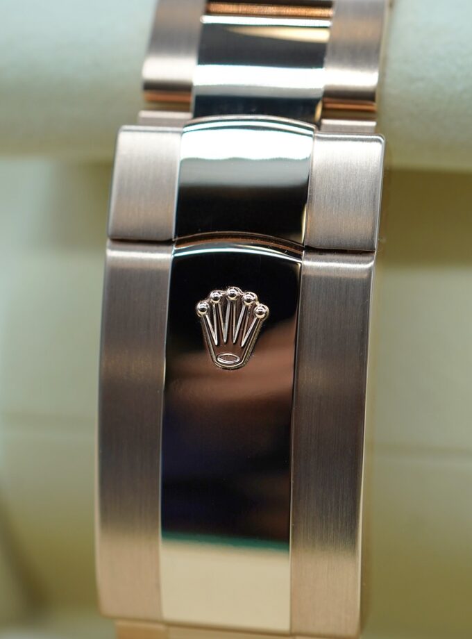 Rolex Sky-Dweller 336935