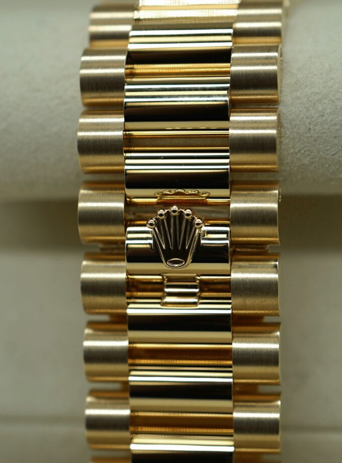 Rolex Day-Date 40 228348RBR