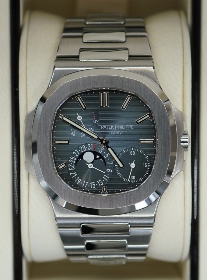 Patek Philippe Nautilus 5712
