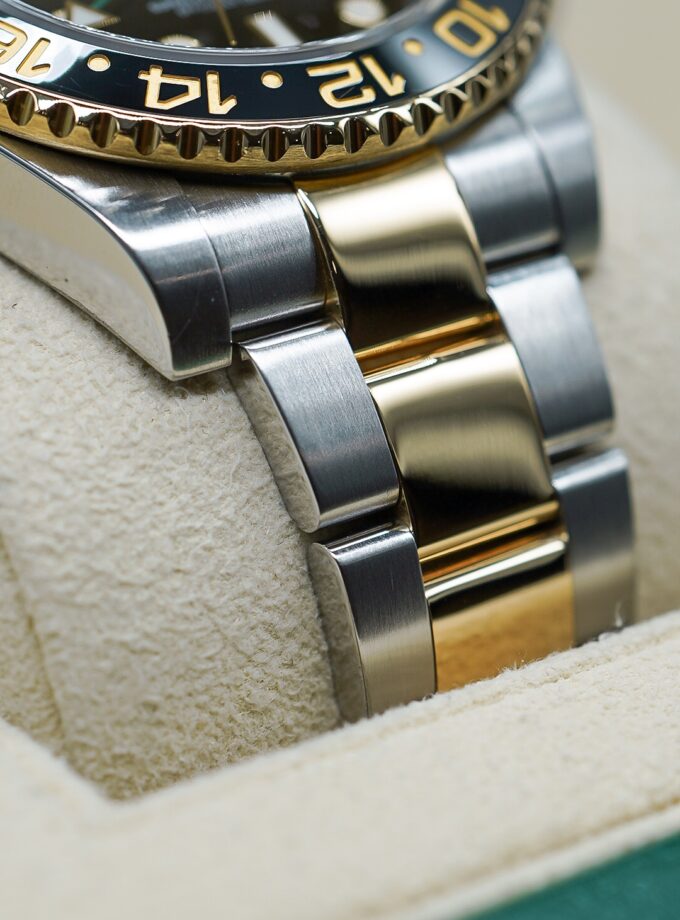 Rolex GMT-Master II 116713LN