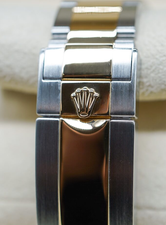 Rolex GMT-Master II 116713LN