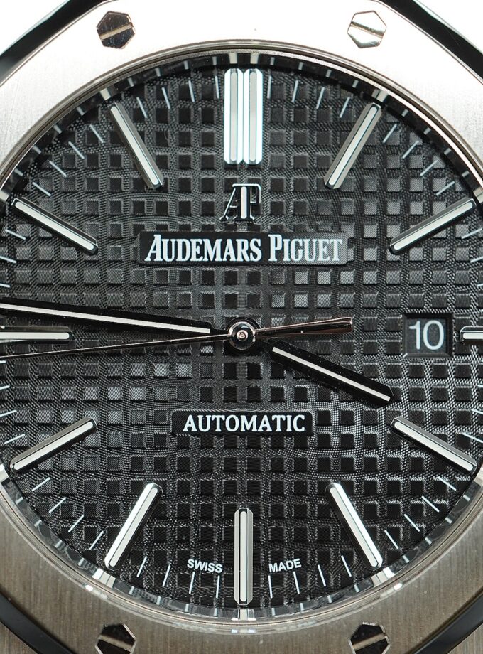Audemars Piguet Royal Oak 15400ST