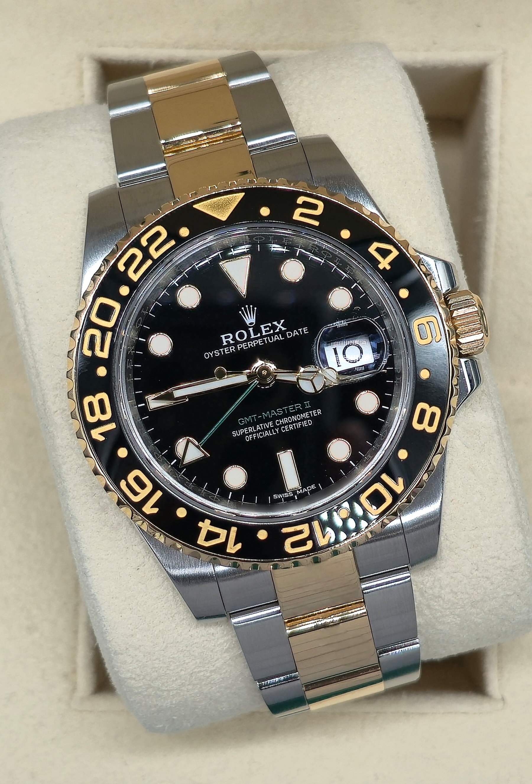 Rolex GMT-Master II 116713LN