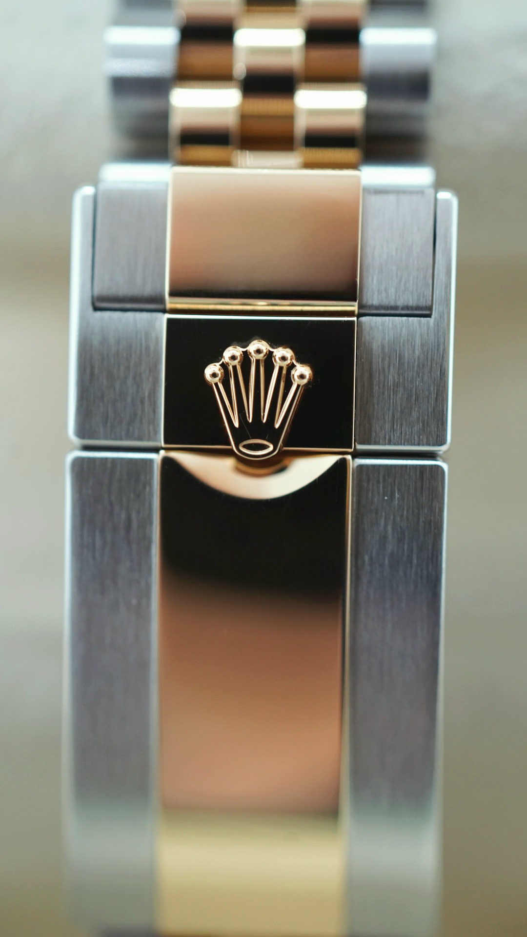 Rolex GMT Master II 126713GRNR - Image 10