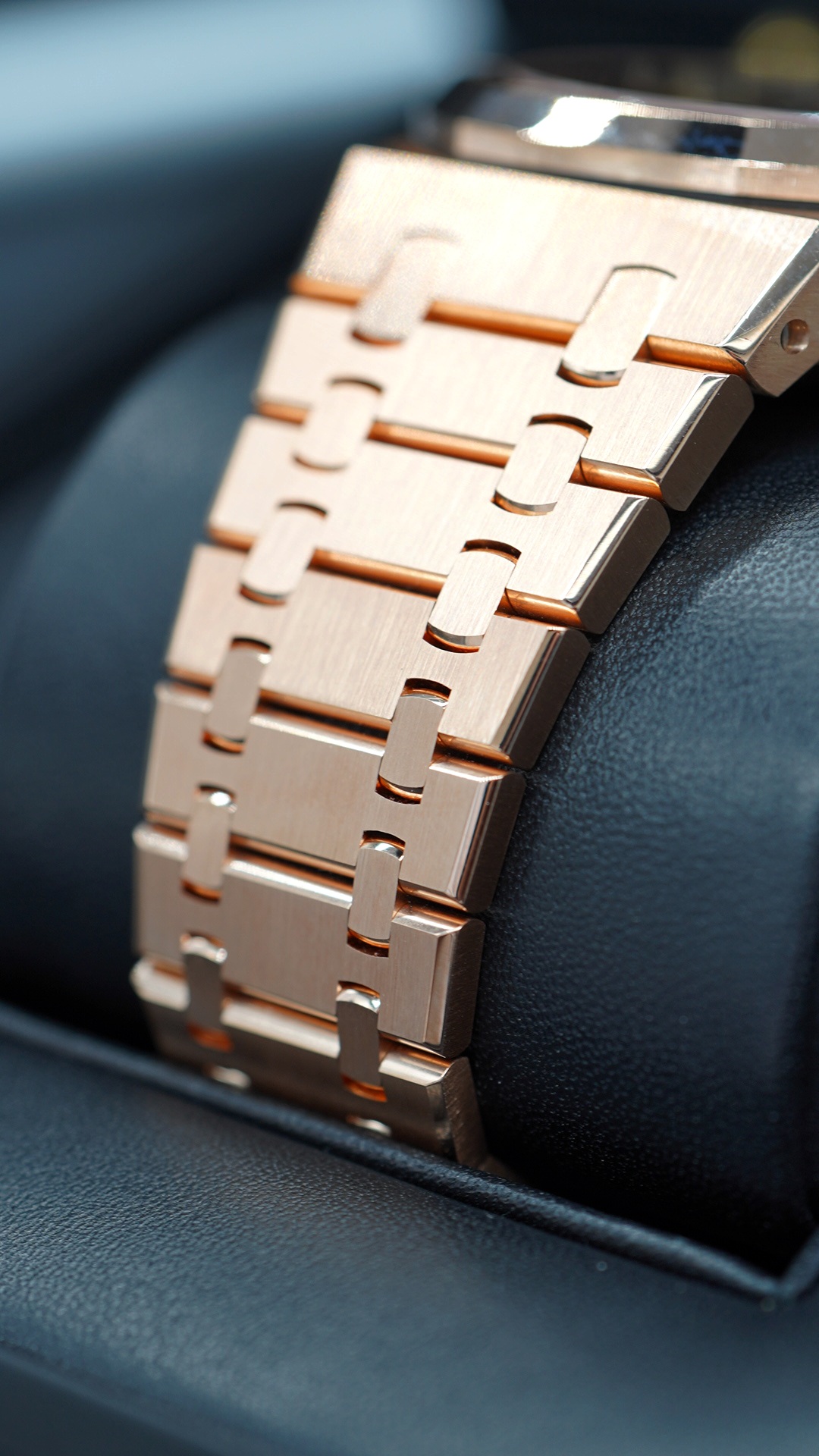 Audemars Piguet Royal Oak Chronograph 50th Anniversary - Image 4