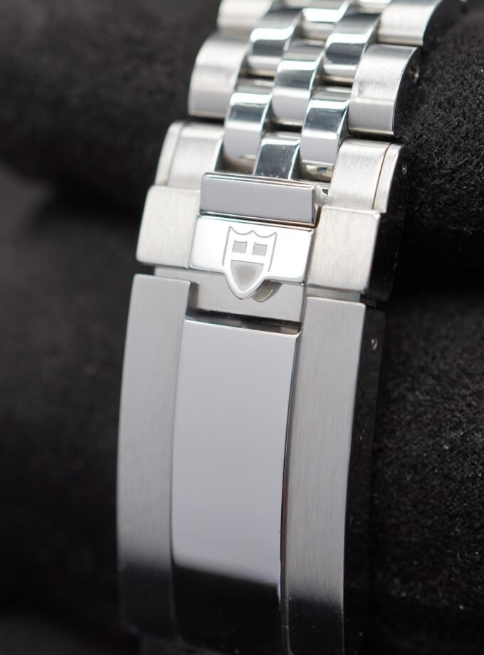 Tudor Black Bay 79360B