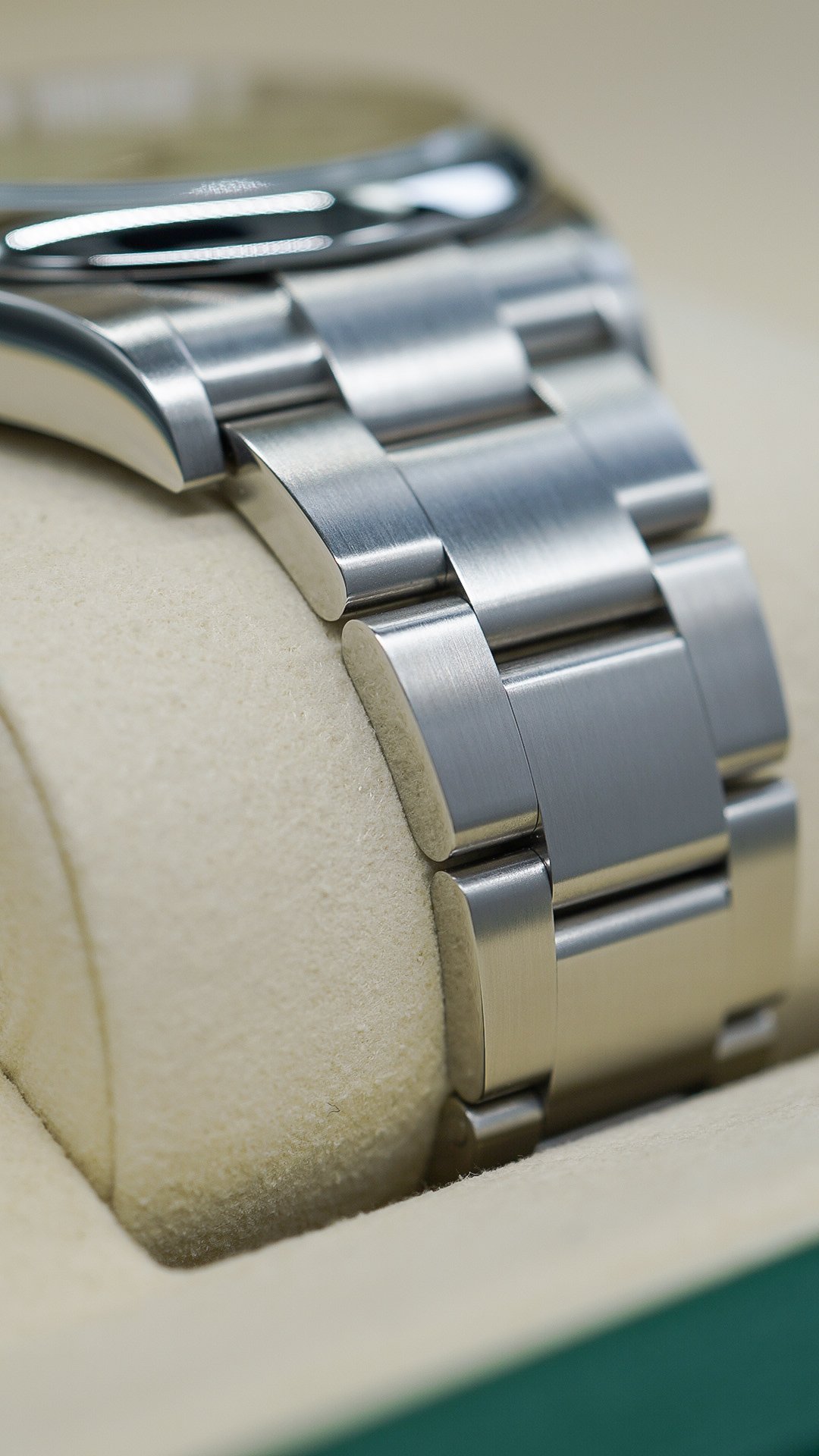 Rolex Oyster Perpetual 36 126000 - Image 6