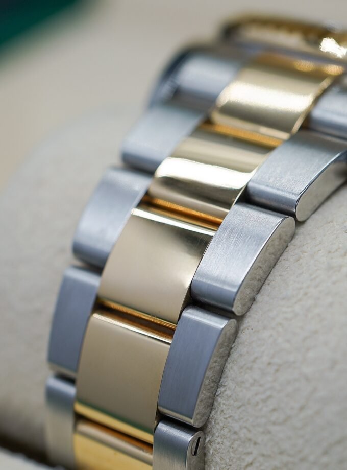 Rolex Sky-Dweller 326933