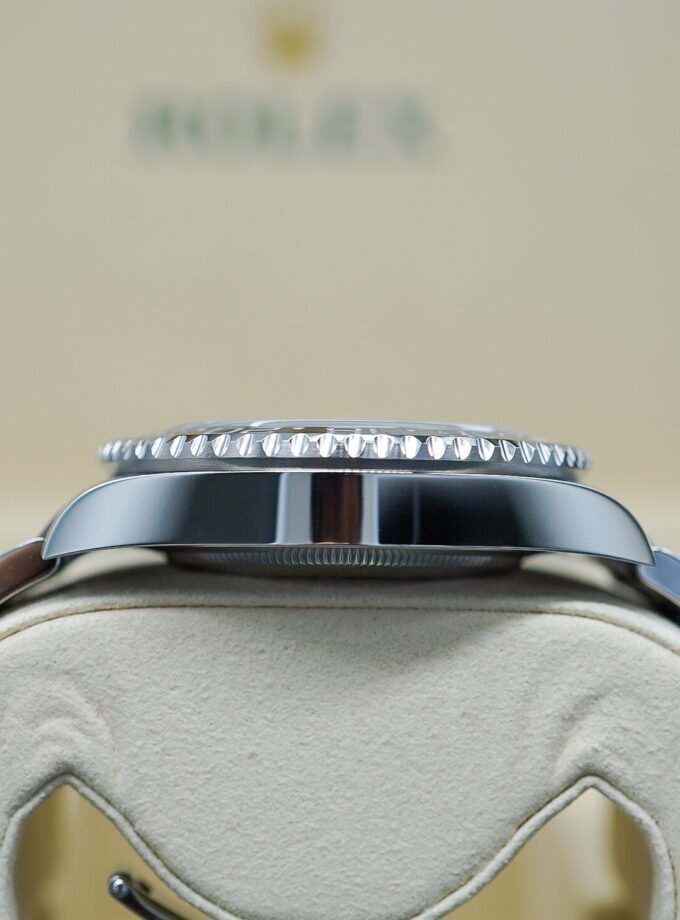 Rolex GMT-Master II 126710GRNR