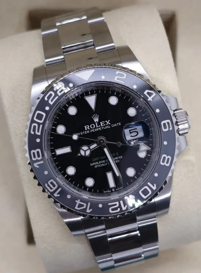 Rolex GMT-Master II 126710GRNR