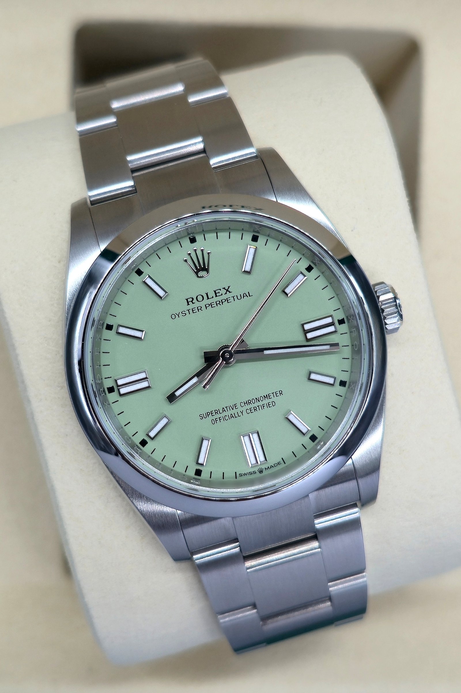 Rolex Oyster Perpetual 36 126000
